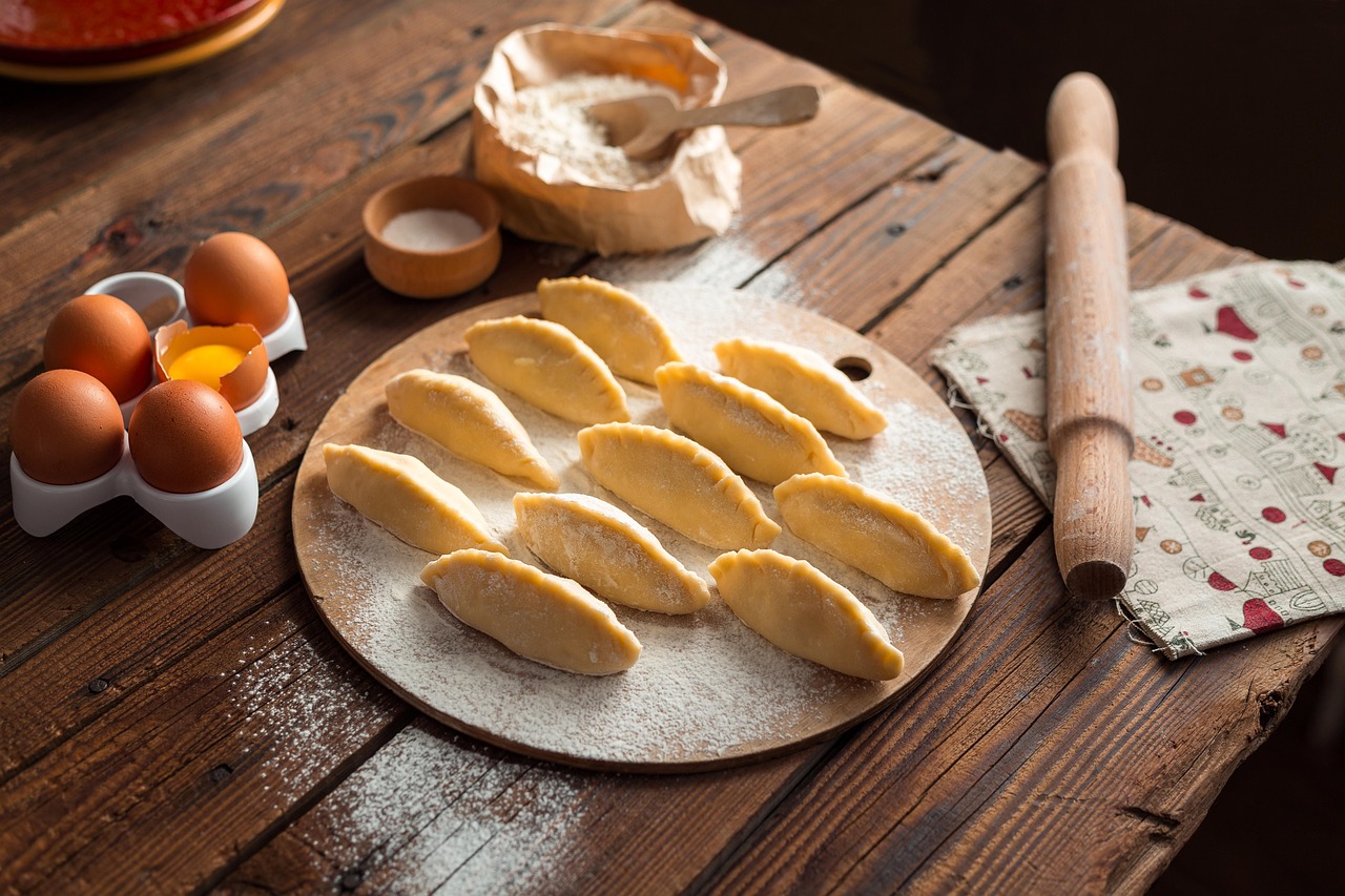Les produits du terroir et le savoir-faire artisanal sont au cœur des fêtes gastronomiques françaises.